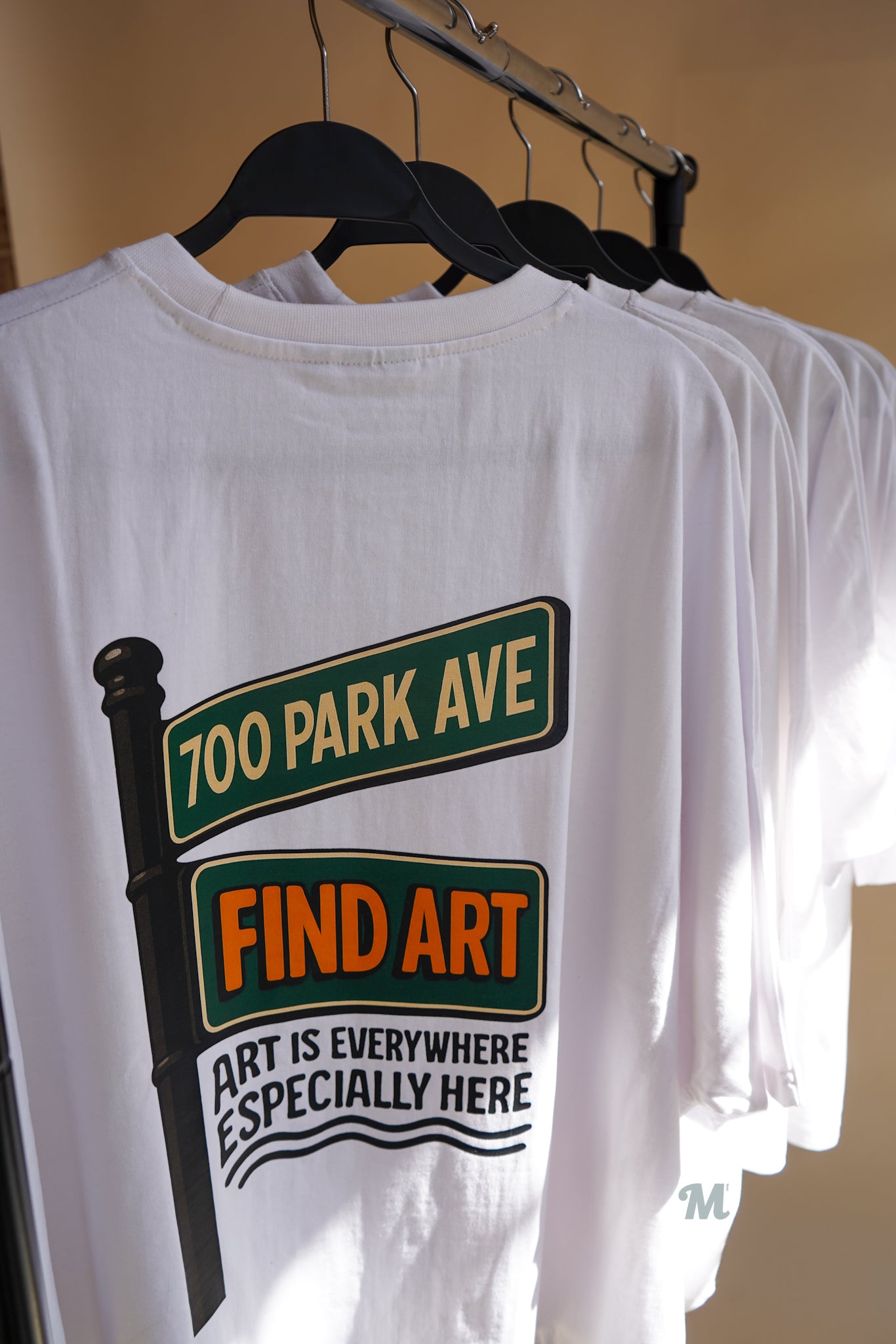 Park Ave: Find Art (Boxy Tee)