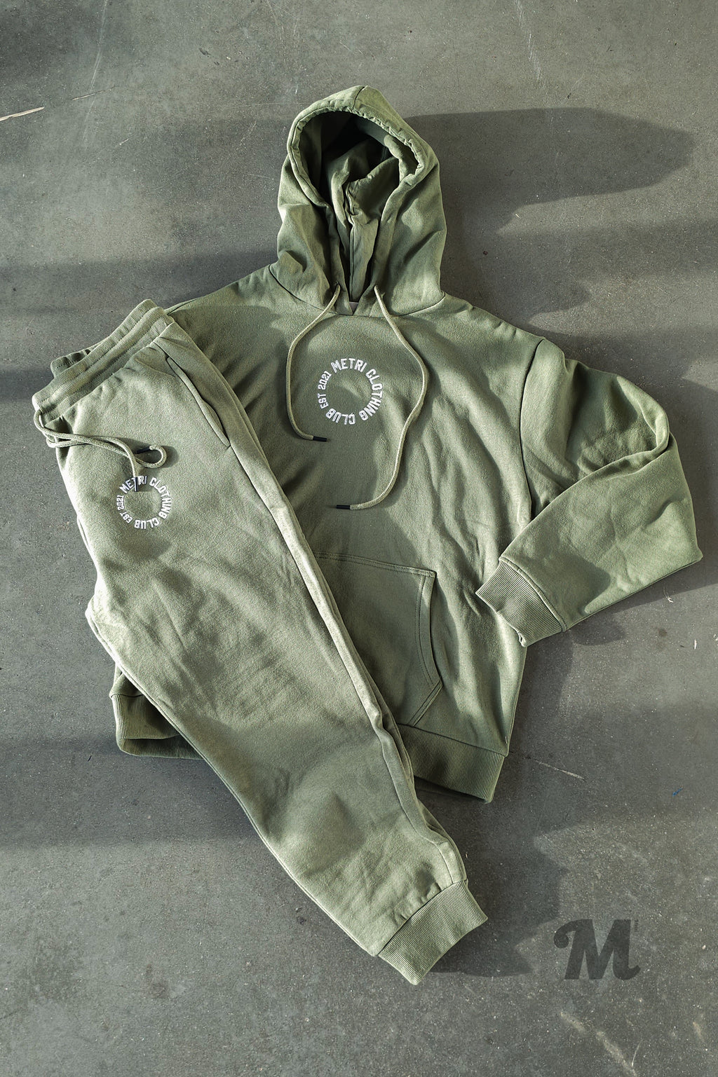 Metri Sweatsuit Olive