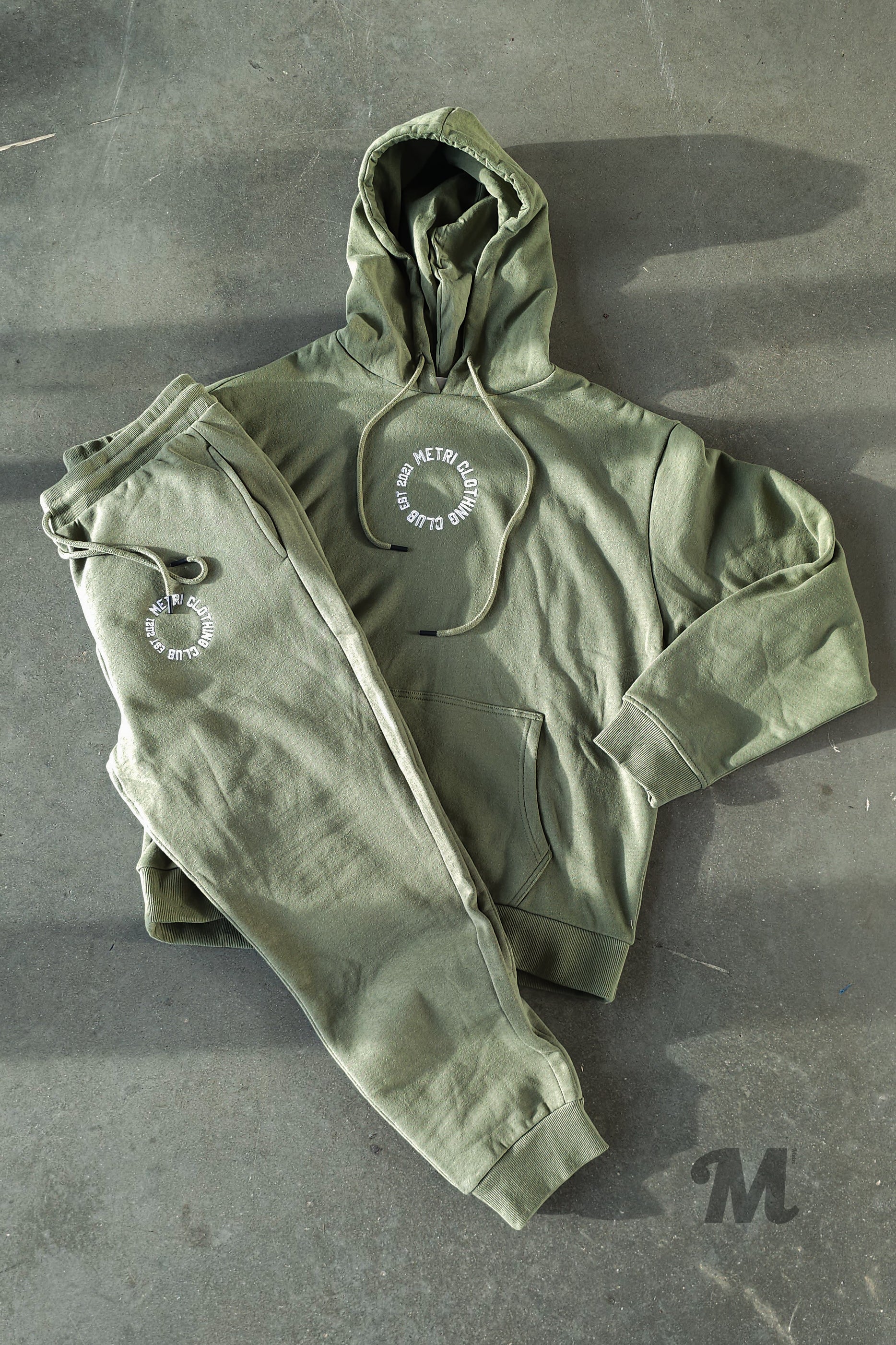 Metri Sweatsuit Olive
