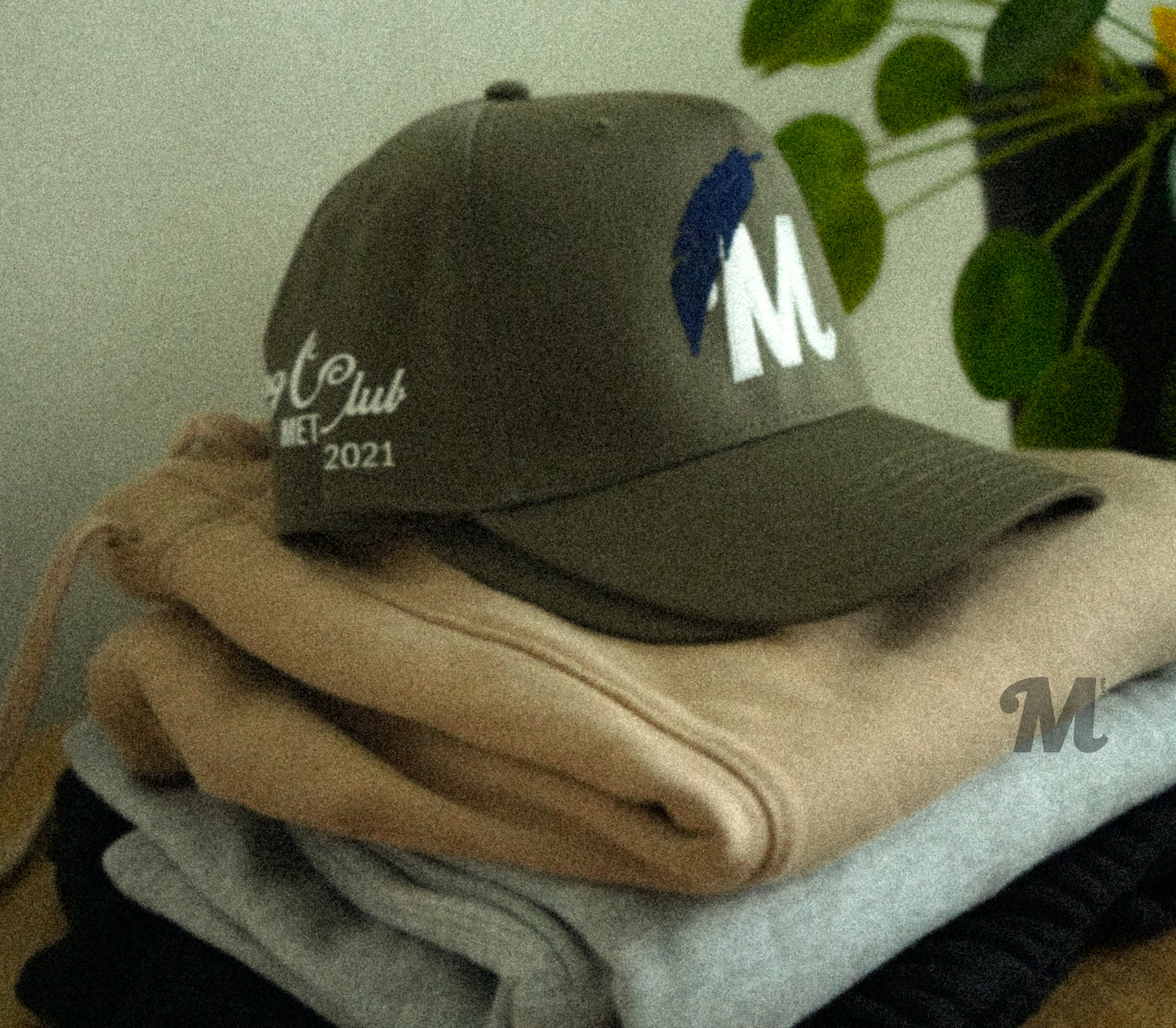 Metri Feather logo Snapback (Olive)