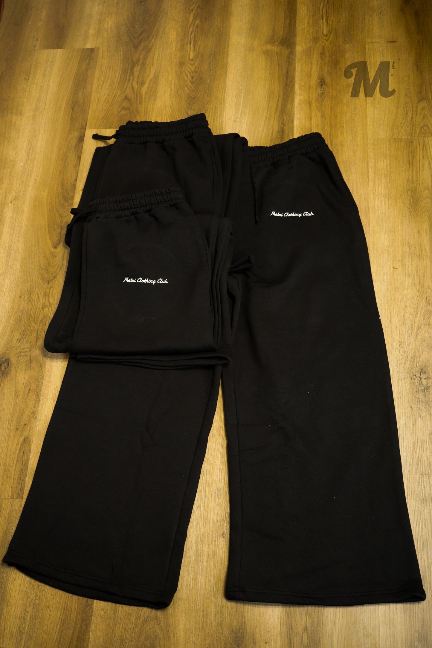 Metri Wide Leg SweatPants (Black)