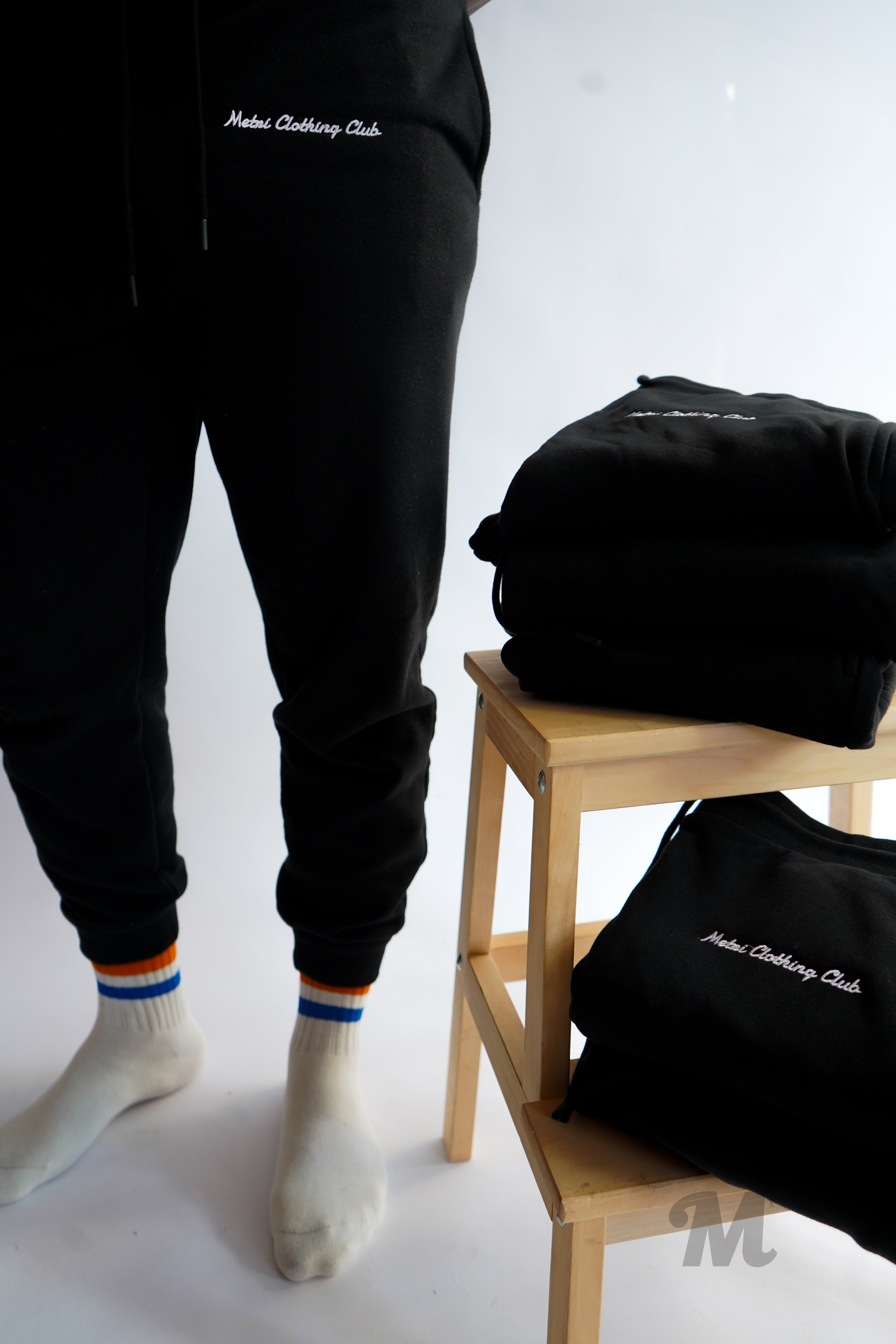 Metri Sweatpants (Black)