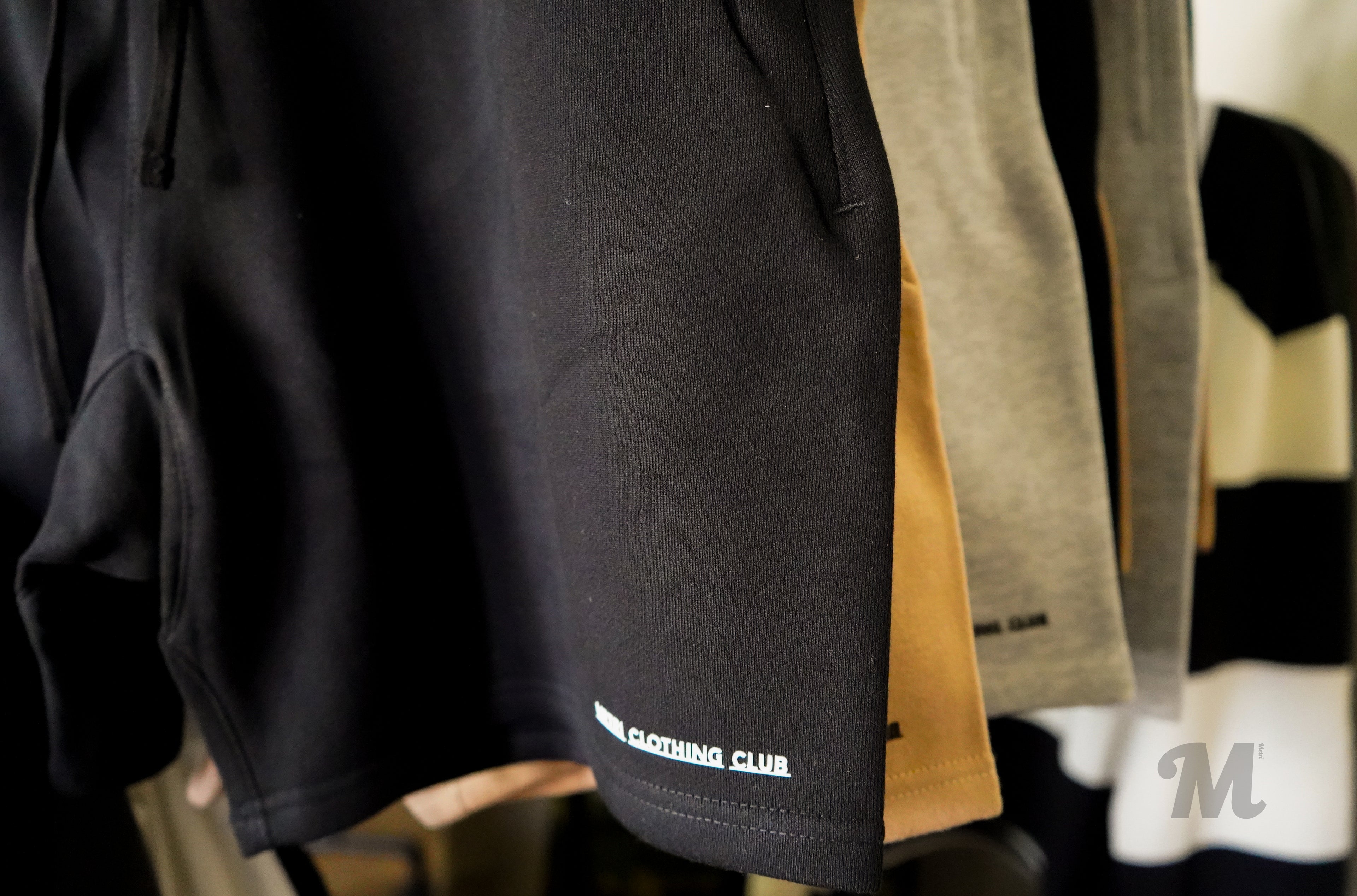 Metri SweatShorts (Black)