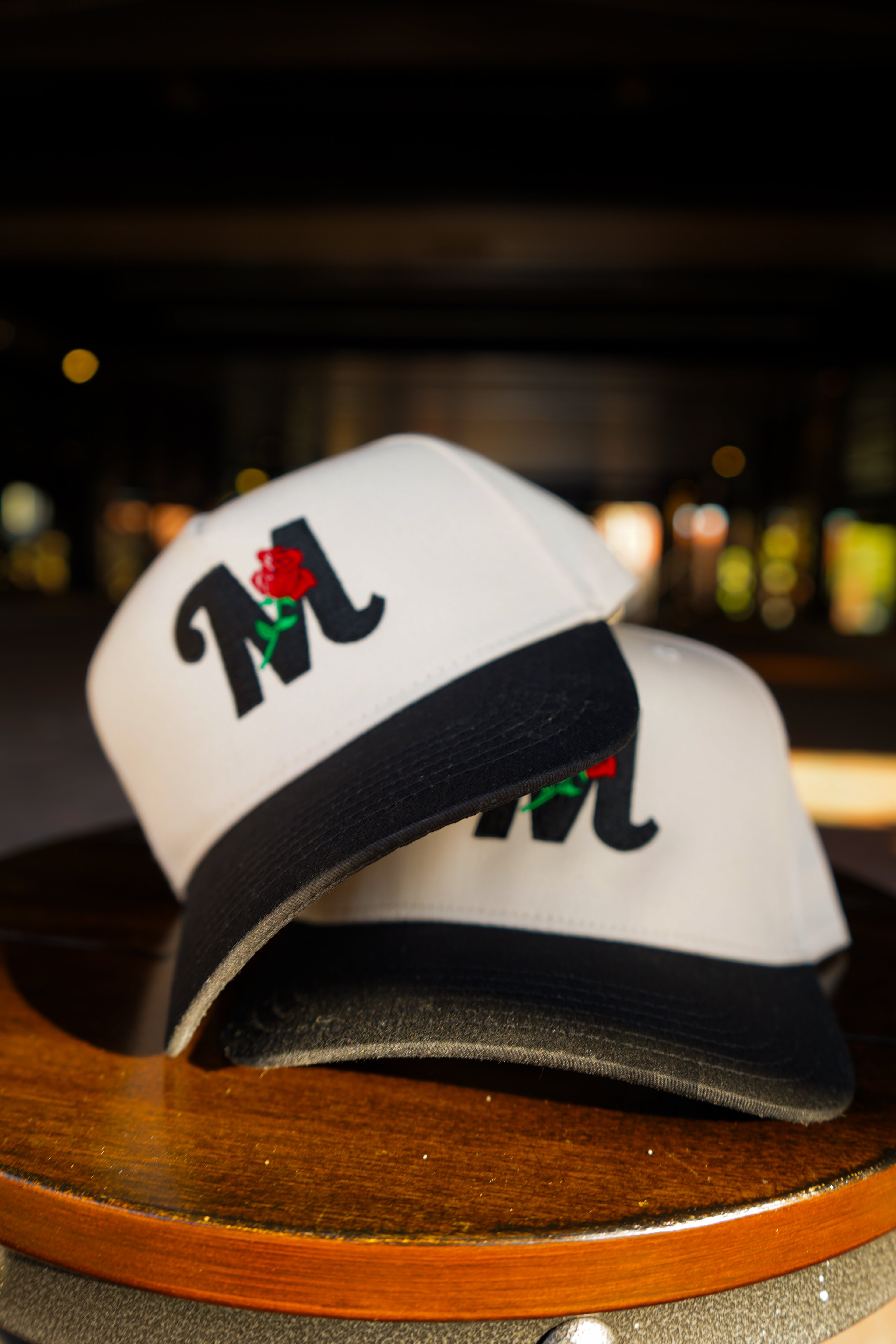 Metri Rose Logo (Neutral/ Black)