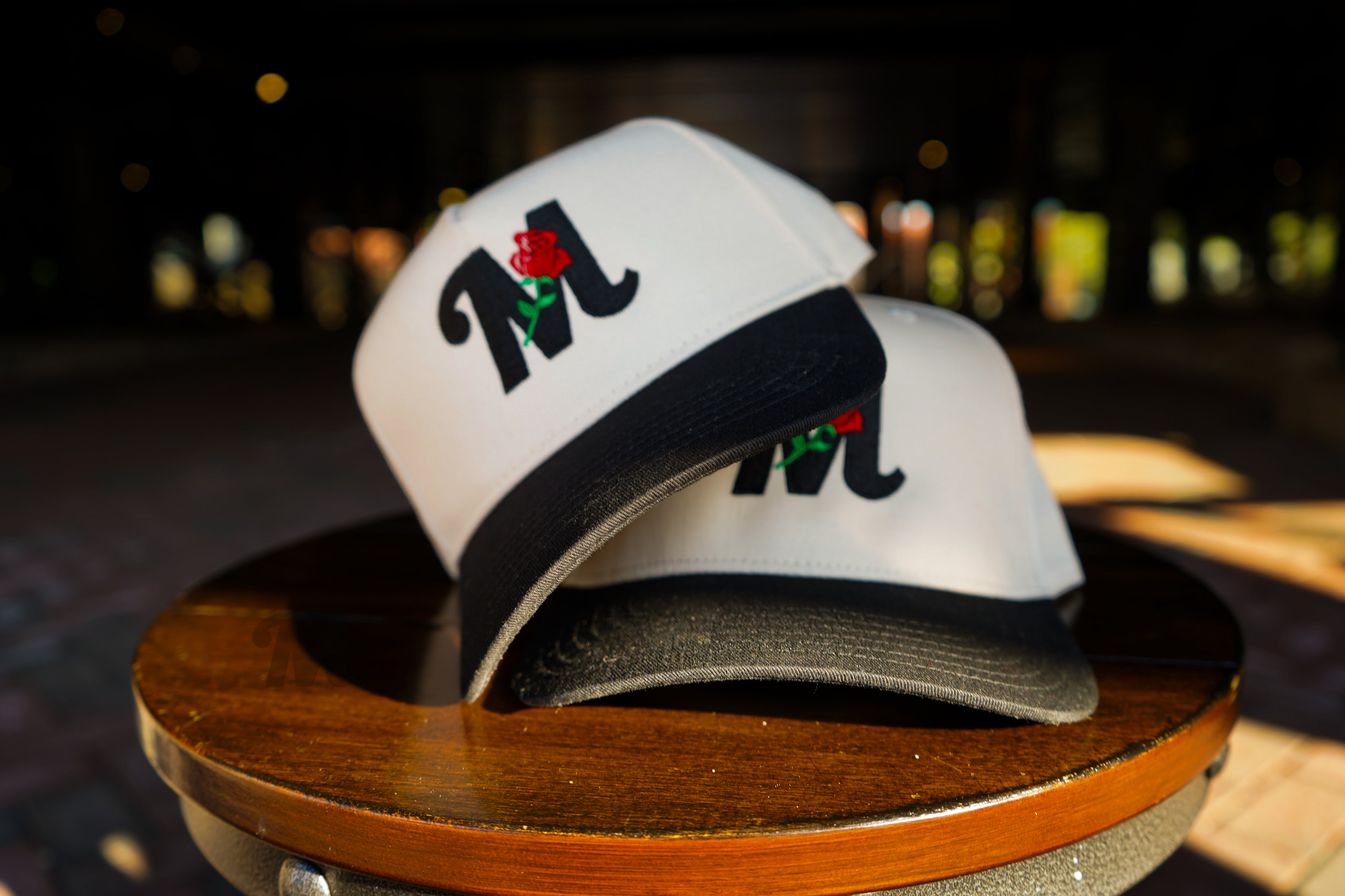 Metri Rose Logo (Neutral/ Black)