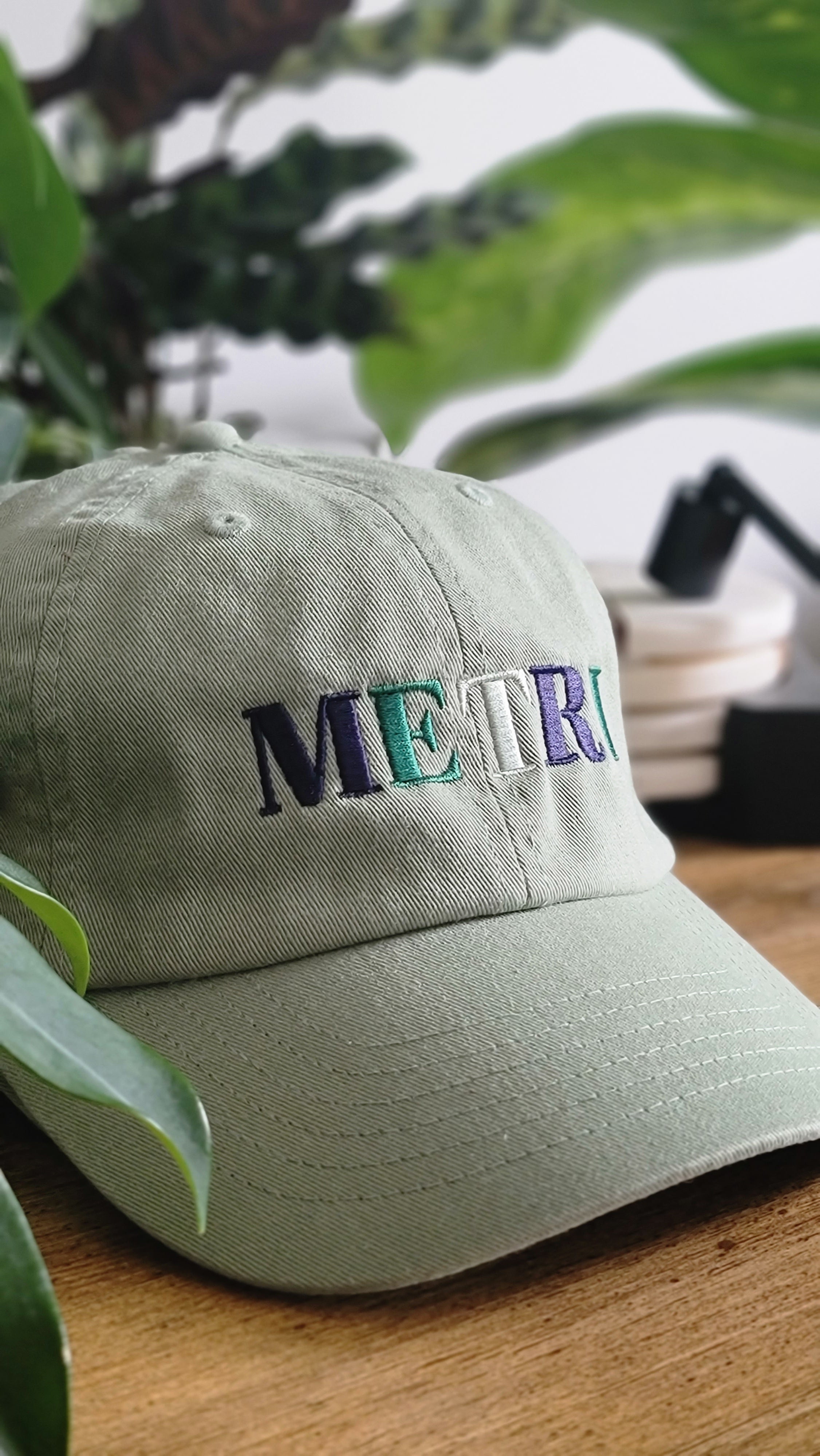 Metri Dad Hat: Grass