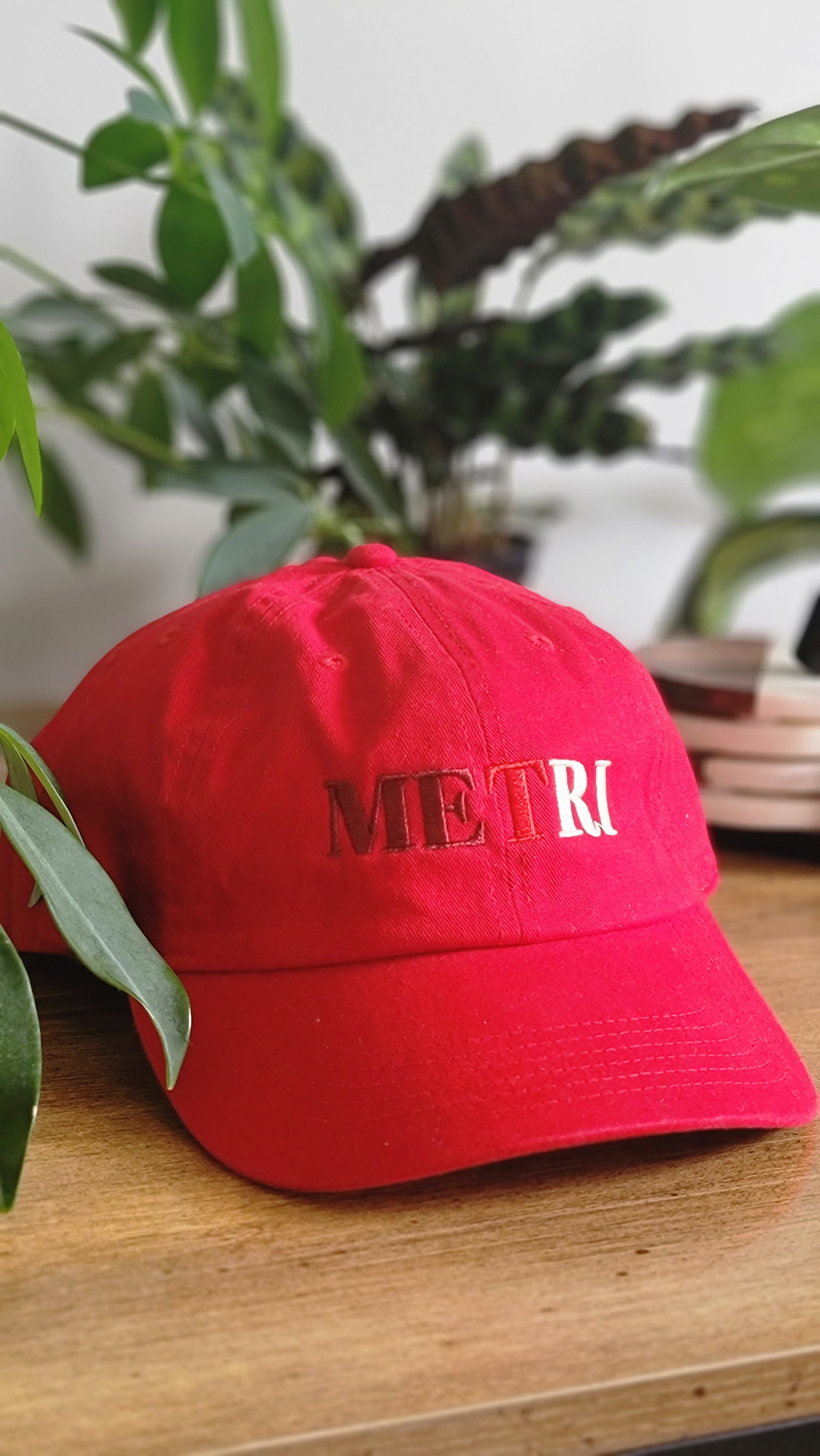 Metri Dad Hat: RedEye