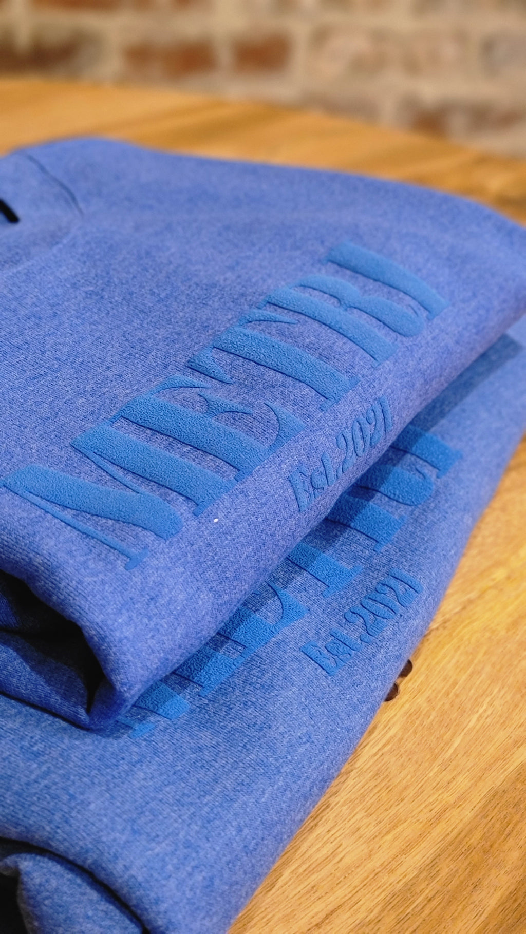 Metri Crewneck: Blue