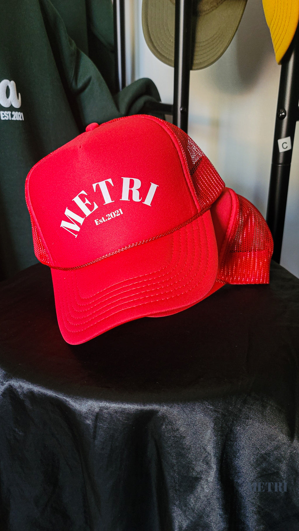 Metri Truck Red
